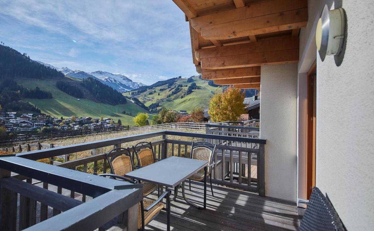Appartements Hollandia by HolidayFlats24 Saalbach-Hinterglemm Buitenkant foto