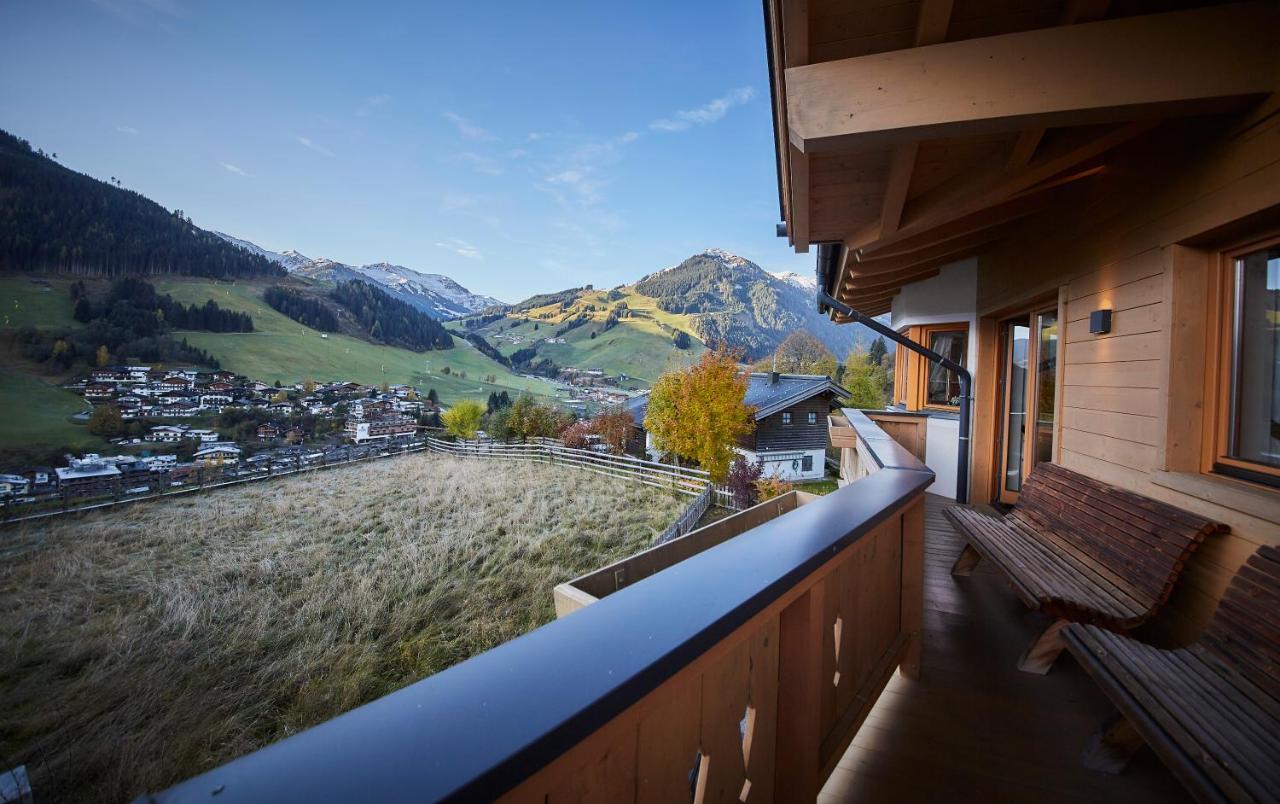 Appartements Hollandia by HolidayFlats24 Saalbach-Hinterglemm Buitenkant foto