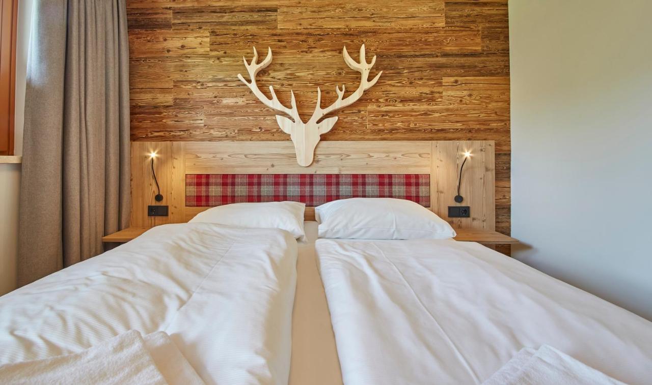 Appartements Hollandia by HolidayFlats24 Saalbach-Hinterglemm Buitenkant foto