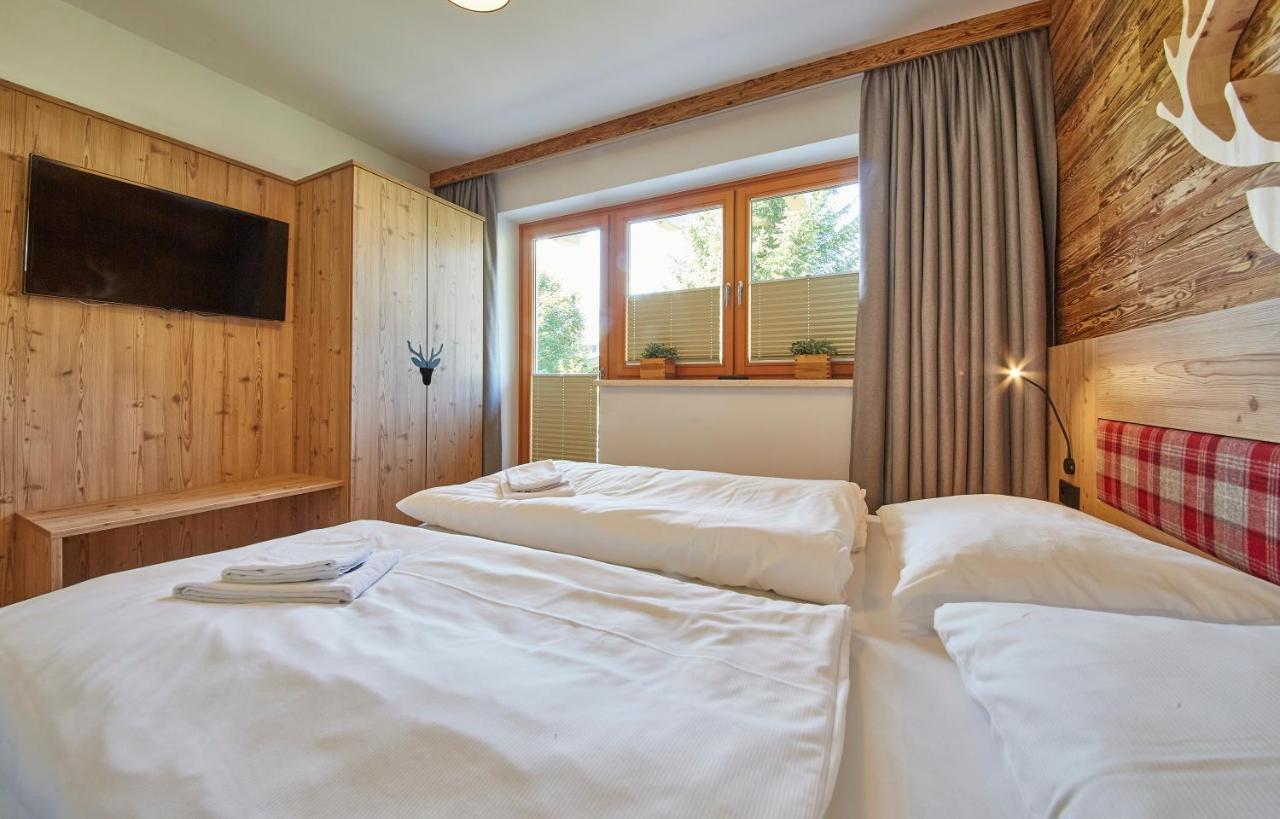 Appartements Hollandia by HolidayFlats24 Saalbach-Hinterglemm Buitenkant foto