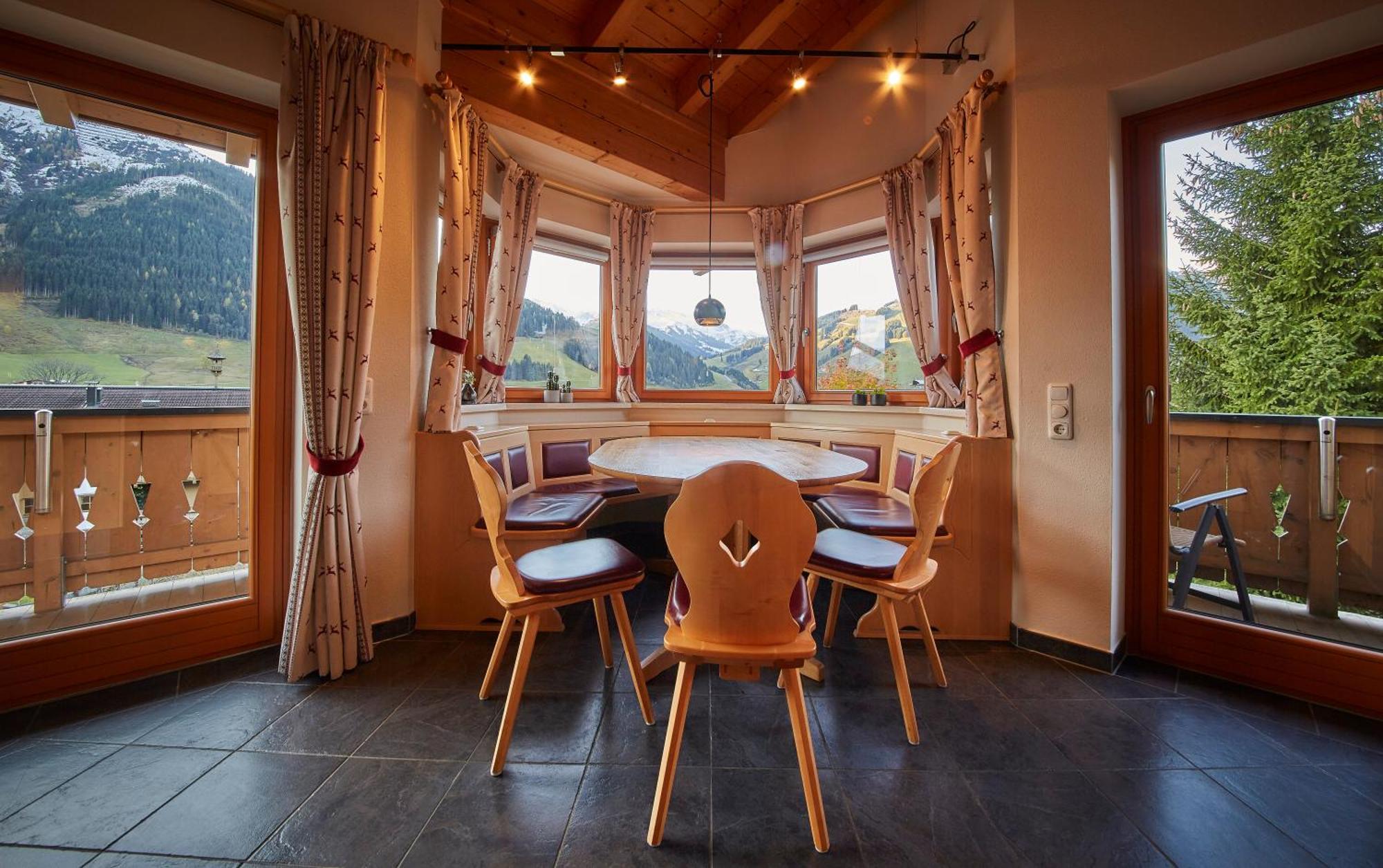 Appartements Hollandia by HolidayFlats24 Saalbach-Hinterglemm Kamer foto